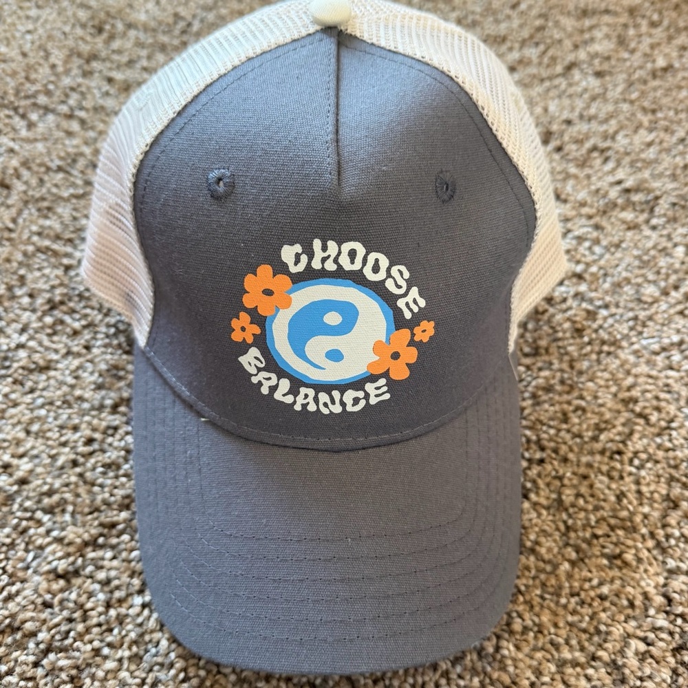 CHOOSE BALANCE Graphic Trucker Hat